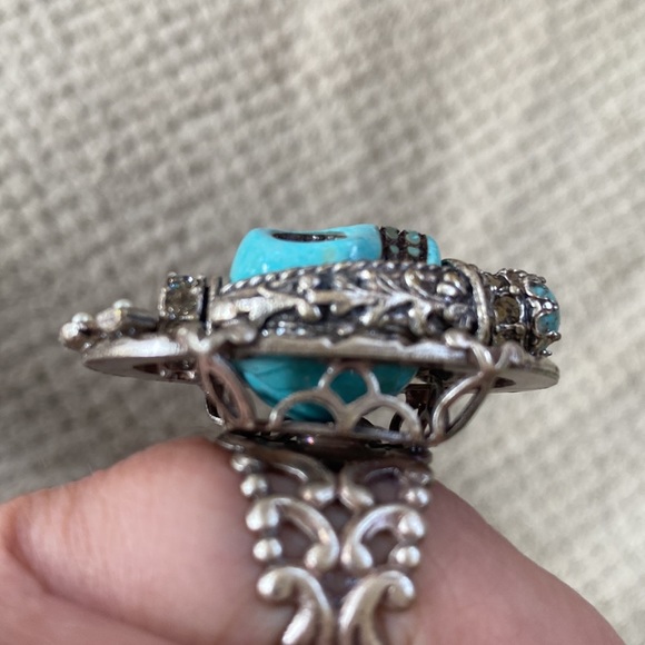 Skull ring - Picture 9 of 11